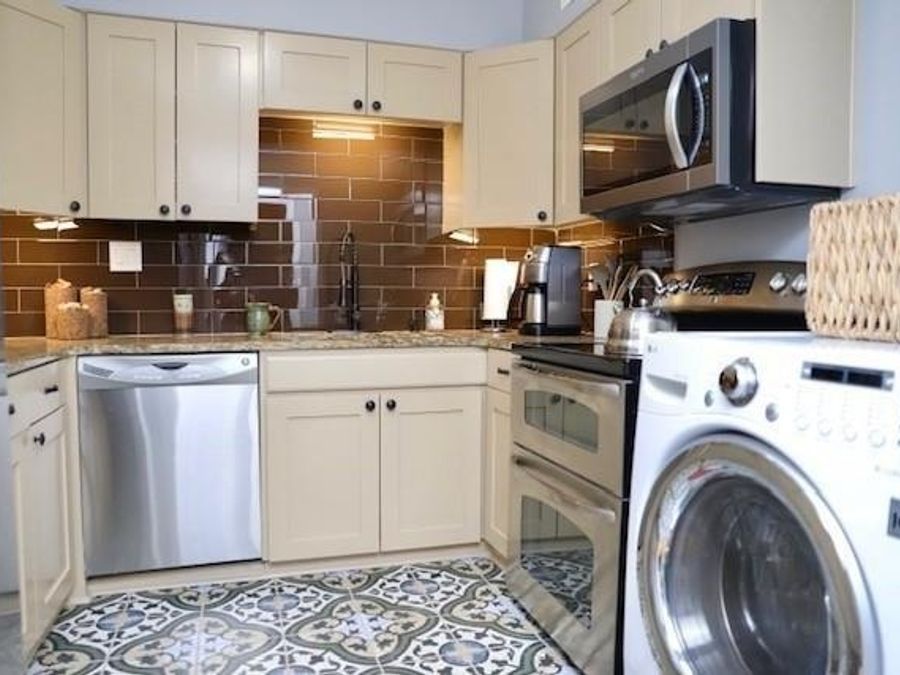 Property Image 9