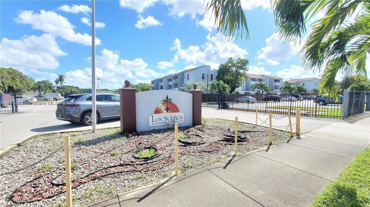 6195 W 18th Ave, Unit G205, Hialeah, FL 33012 Photo