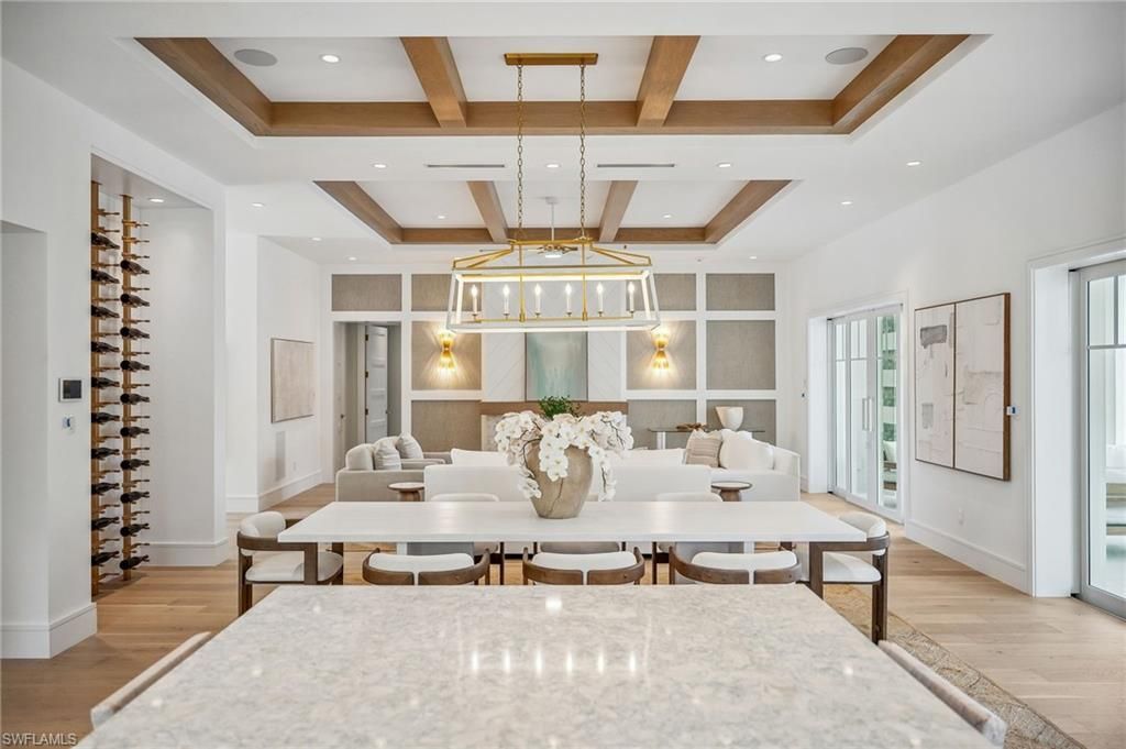 187 10th Ave S, Naples, FL 34102 Photo