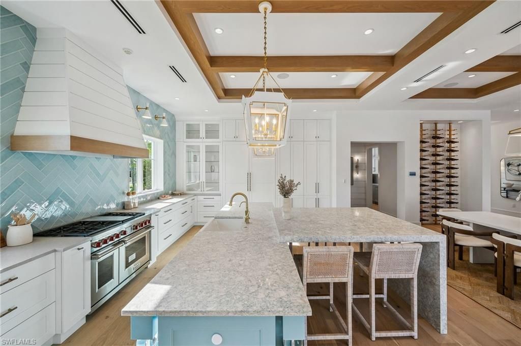 187 10th Ave S, Naples, FL 34102 Photo