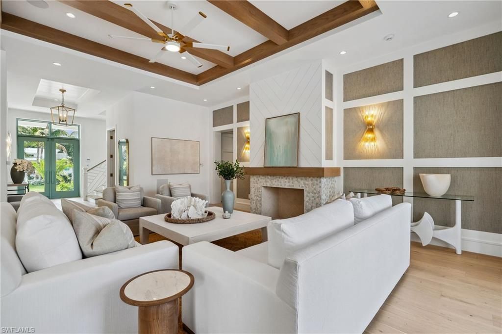 187 10th Ave S, Naples, FL 34102 Photo