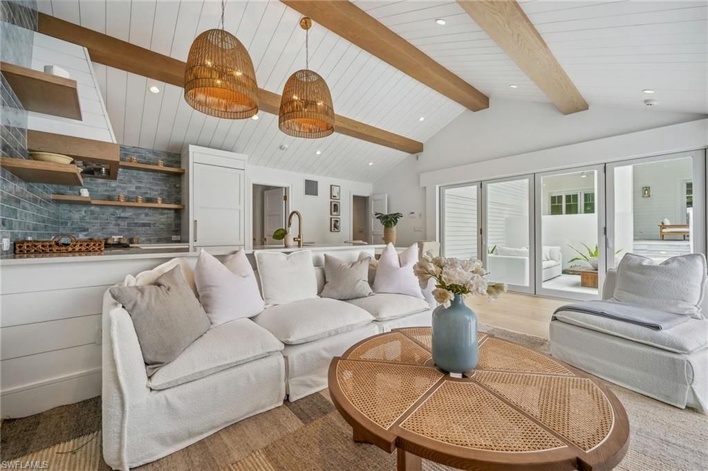 187 10th Ave S, Naples, FL 34102 Photo