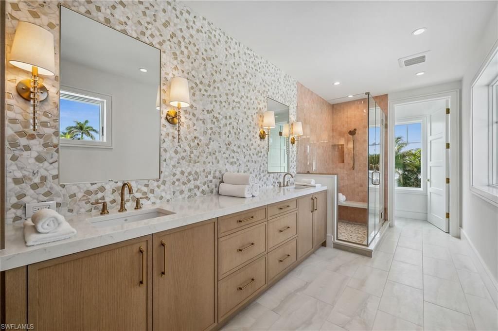 187 10th Ave S, Naples, FL 34102 Photo