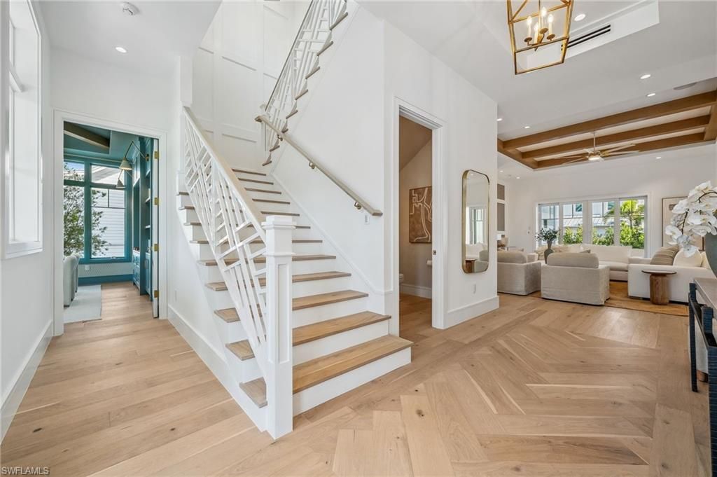 187 10th Ave S, Naples, FL 34102 Photo