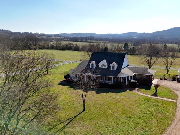 1213 Globe Rd, Lewisburg, TN 37091