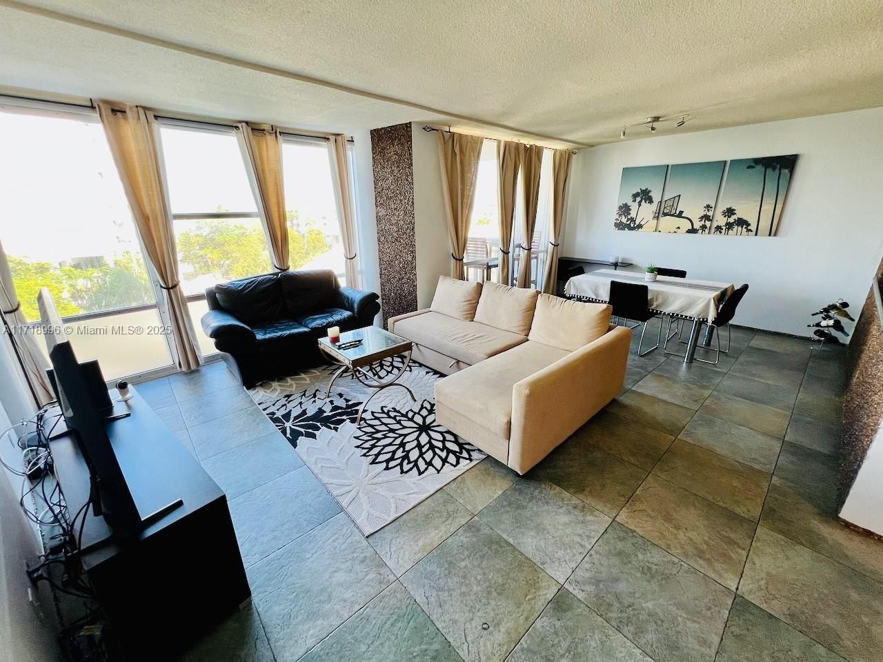 900 Bay Dr, Unit 411, Miami Beach, FL 33141 Photo