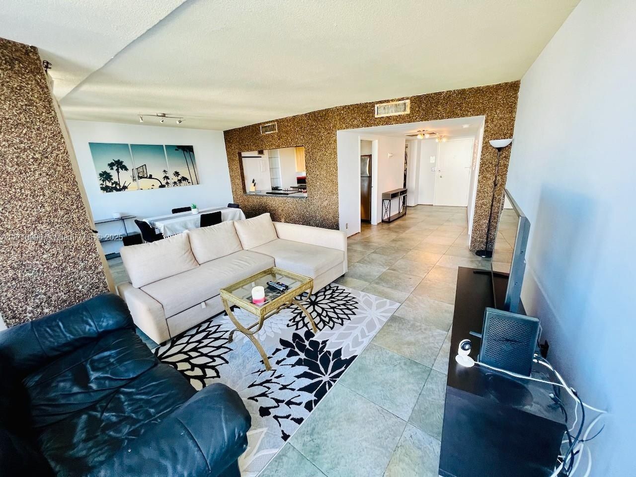 900 Bay Dr, Unit 411, Miami Beach, FL 33141 Photo