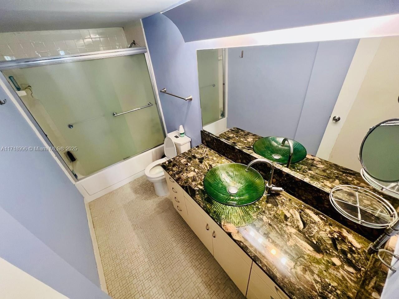 900 Bay Dr, Unit 411, Miami Beach, FL 33141 Photo