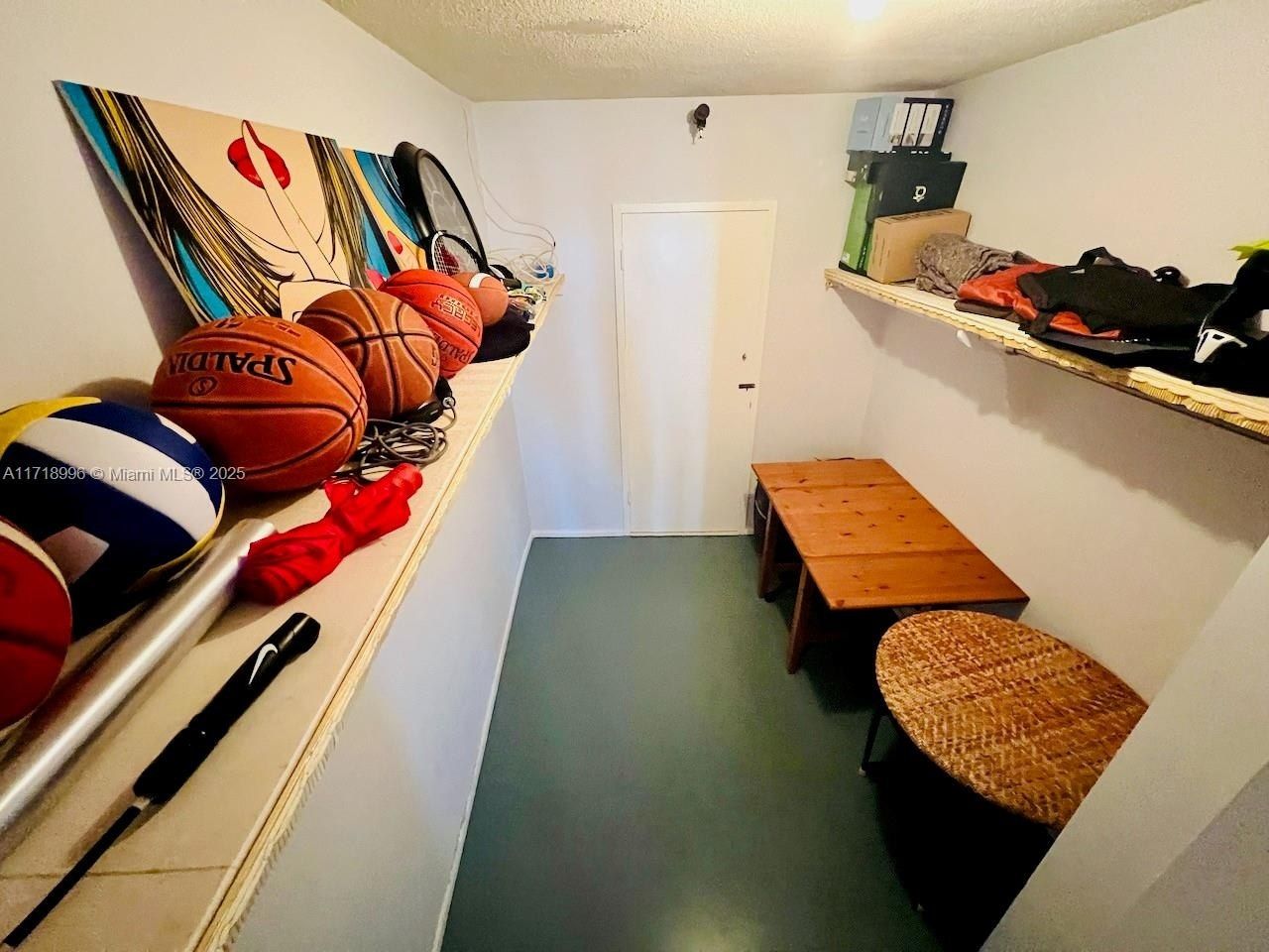 900 Bay Dr, Unit 411, Miami Beach, FL 33141 Photo