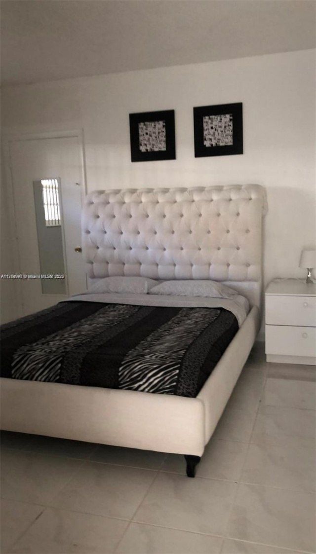 7920 East Dr, Unit 6, North Bay Village, FL 33141 Photo