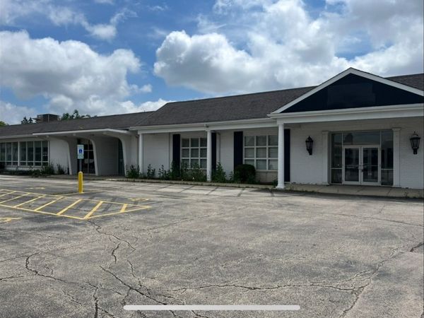 311 S arlington heights Road, Arlington Heights, IL 60005