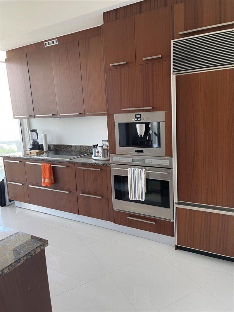 16001 Collins Ave, Unit 2605, Sunny Isles Beach, FL 33160 Photo