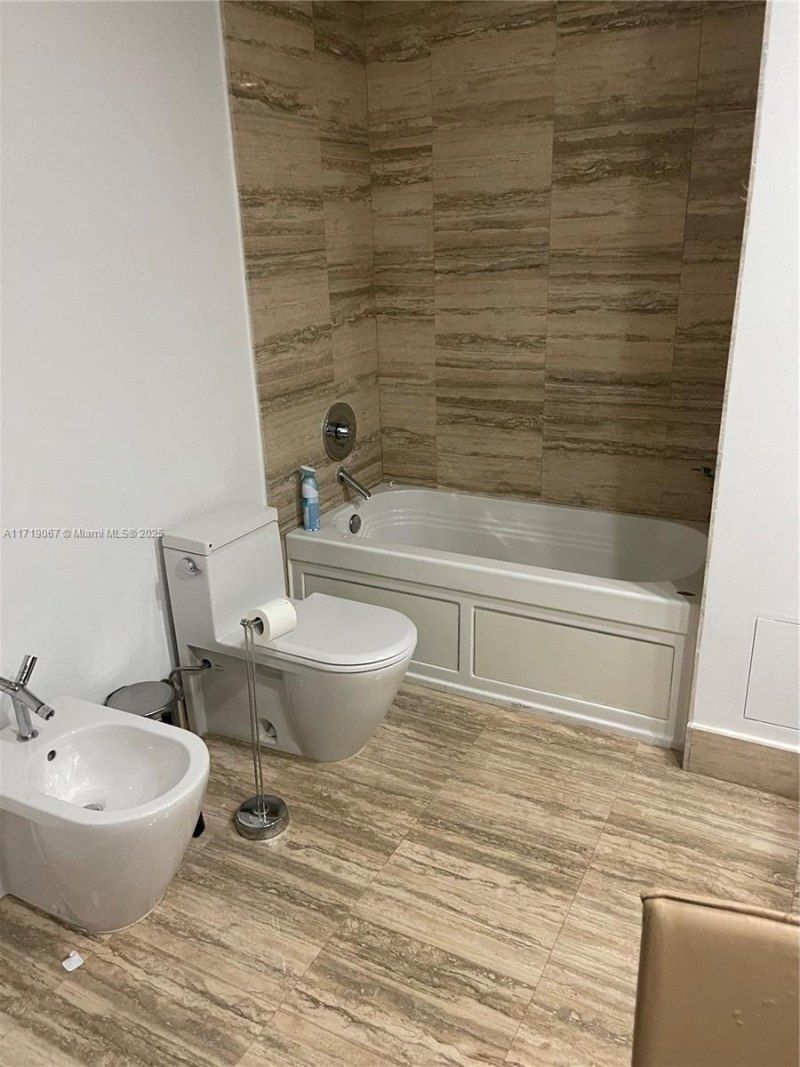 16001 Collins Ave, Unit 2605, Sunny Isles Beach, FL 33160 Photo