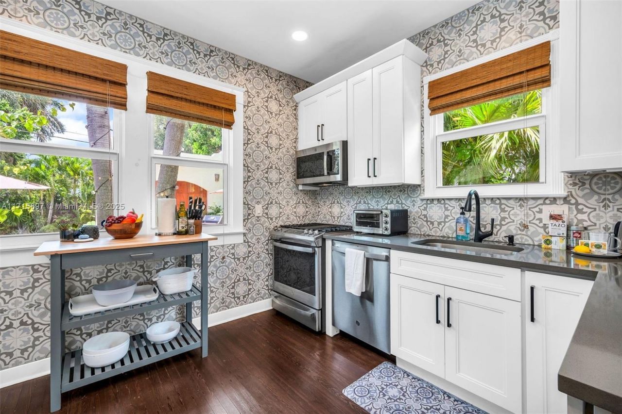 822 Flamingo Dr, West Palm Beach, FL 33401 Photo