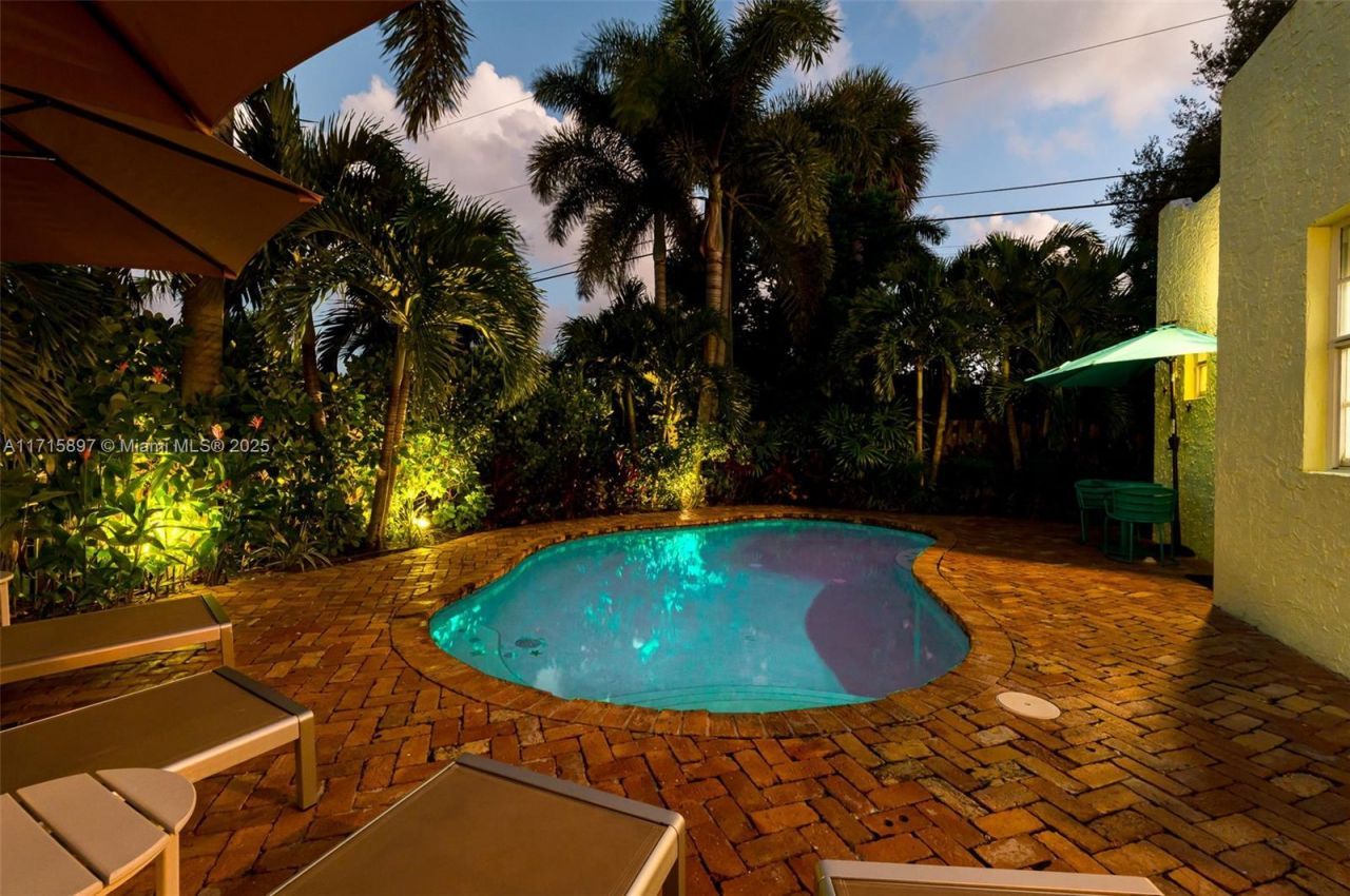 822 Flamingo Dr, West Palm Beach, FL 33401 Photo