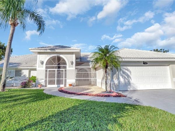 105 Ortona ST, LEHIGH ACRES, FL 33936