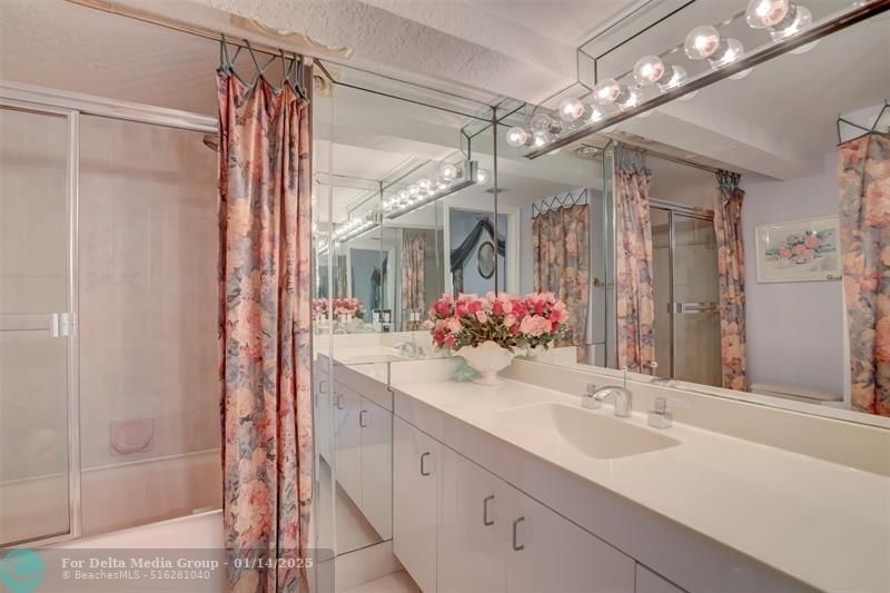 305 S Riverside Drive, Pompano Beach, FL 33062 Photo