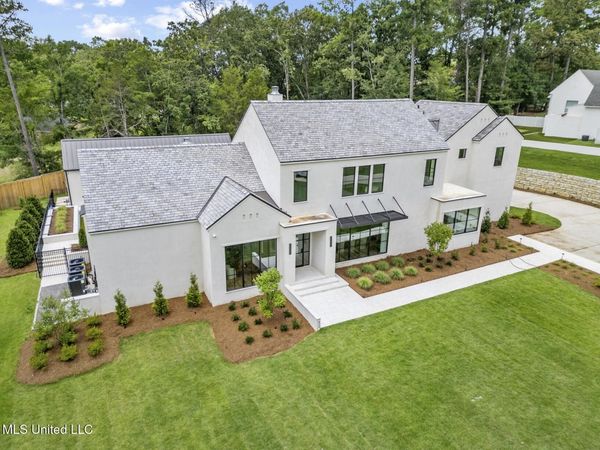 915 Montrose Drive, Ridgeland, MS 39157