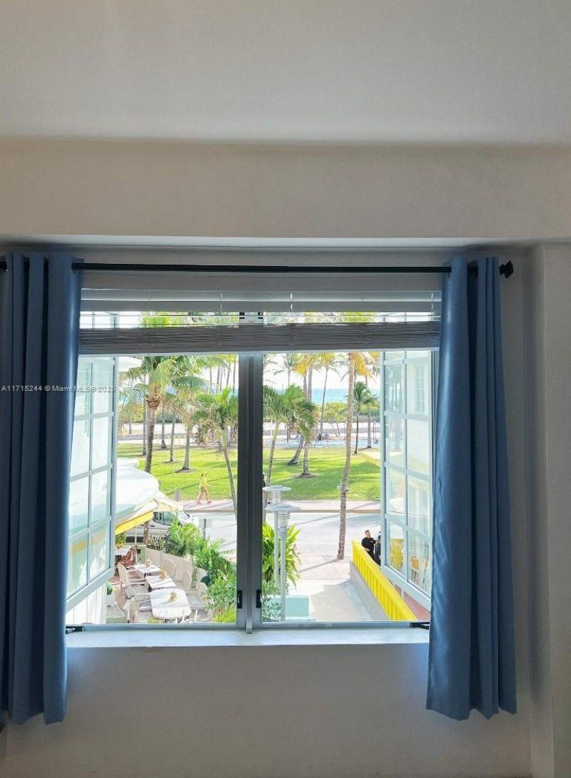 1250 Ocean Dr, Unit 3F, Miami Beach, FL 33139 Photo