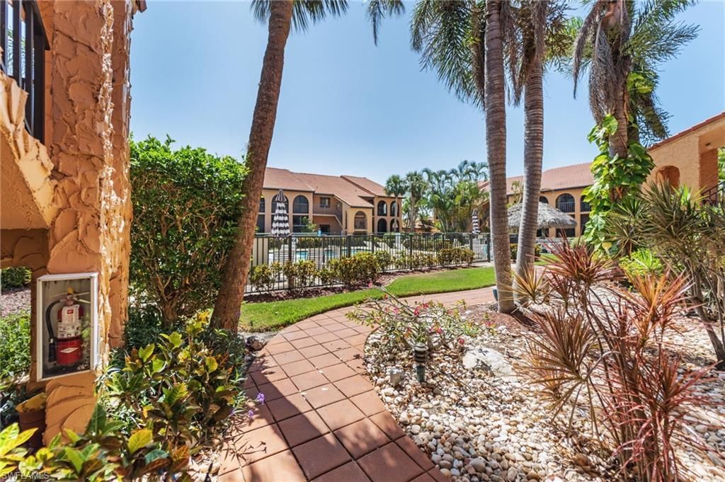 5510 SW 4th Pl, Unit 607, Cape Coral, FL 33914 Photo