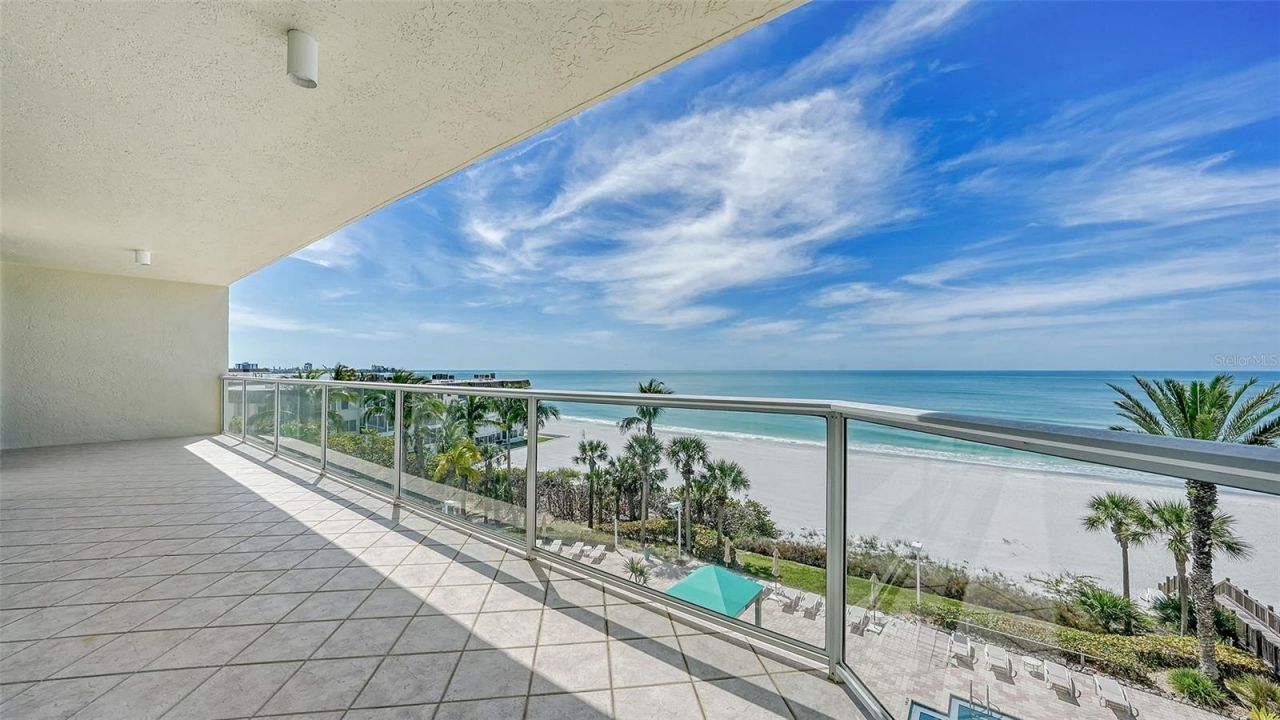 1800 Benjamin Franklin Drive, Unit A405, Sarasota, FL 34236 Photo