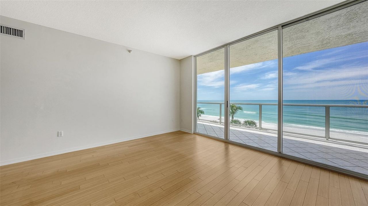 1800 Benjamin Franklin Drive, Unit A405, Sarasota, FL 34236 Photo