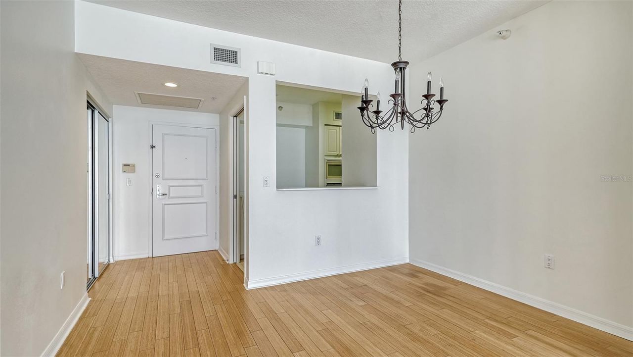 1800 Benjamin Franklin Drive, Unit A405, Sarasota, FL 34236 Photo