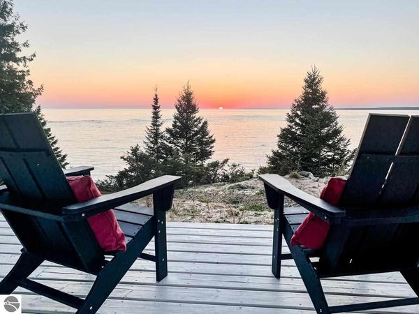 33171 Mrs Reddings Trail, Beaver Island, MI 49782