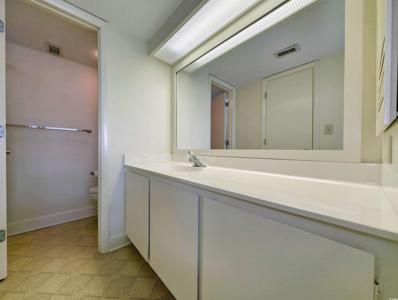 645 Retreat Beach Circle Photo 30