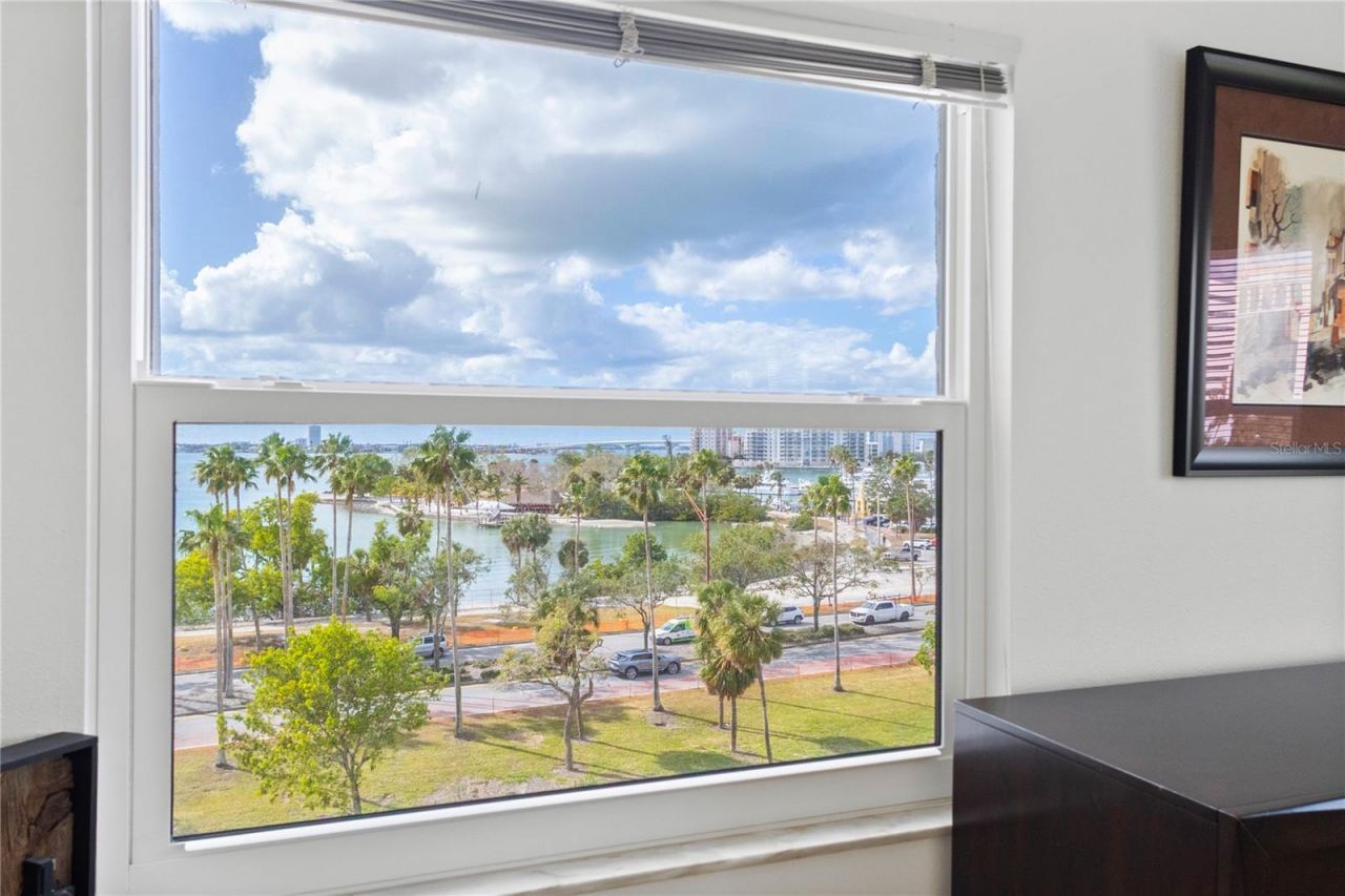 435 S Gulfstream Avenue, Unit 604, Sarasota, FL 34236 Photo