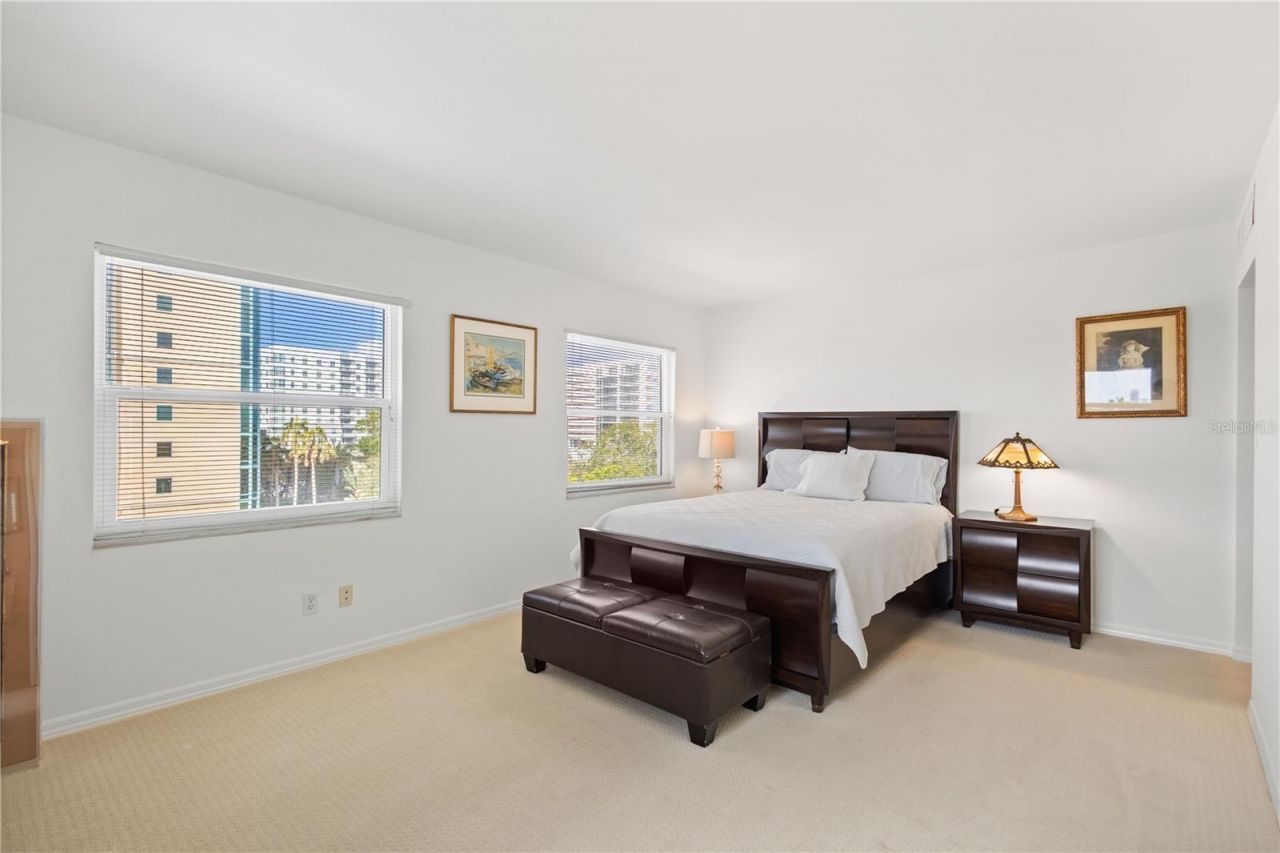 435 S Gulfstream Avenue, Unit 604, Sarasota, FL 34236 Photo