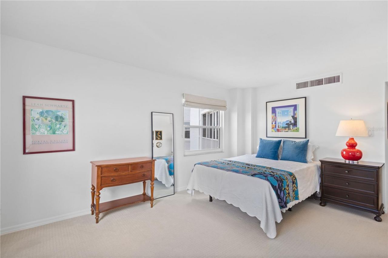 435 S Gulfstream Avenue, Unit 604, Sarasota, FL 34236 Photo