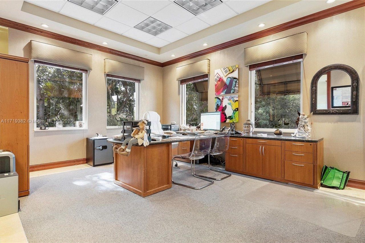 2883 Executive Park Dr, Unit 200, Weston, FL 33331 Photo