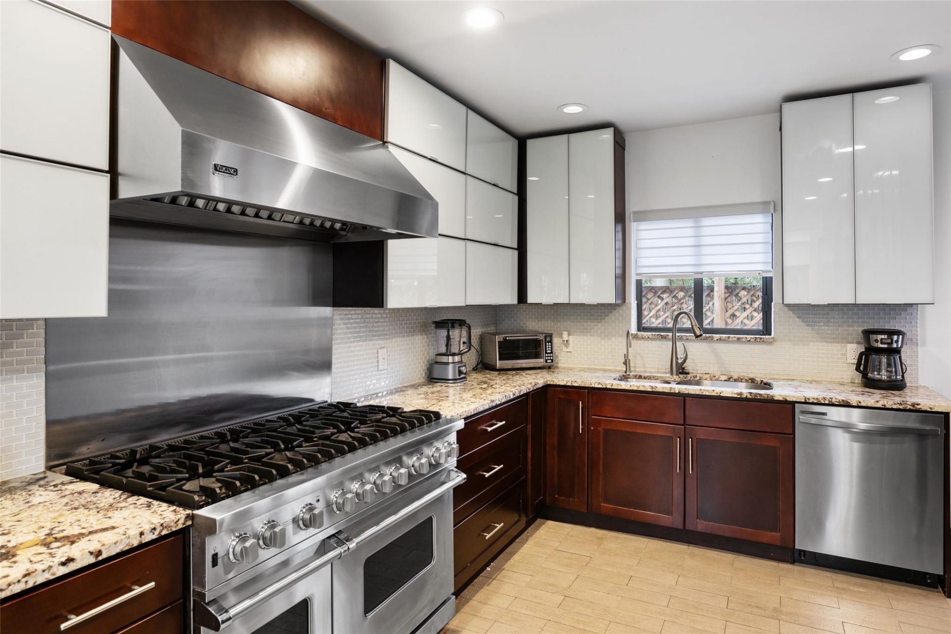 2301 N Atlantic Boulevard, Fort Lauderdale, FL 33305 Photo