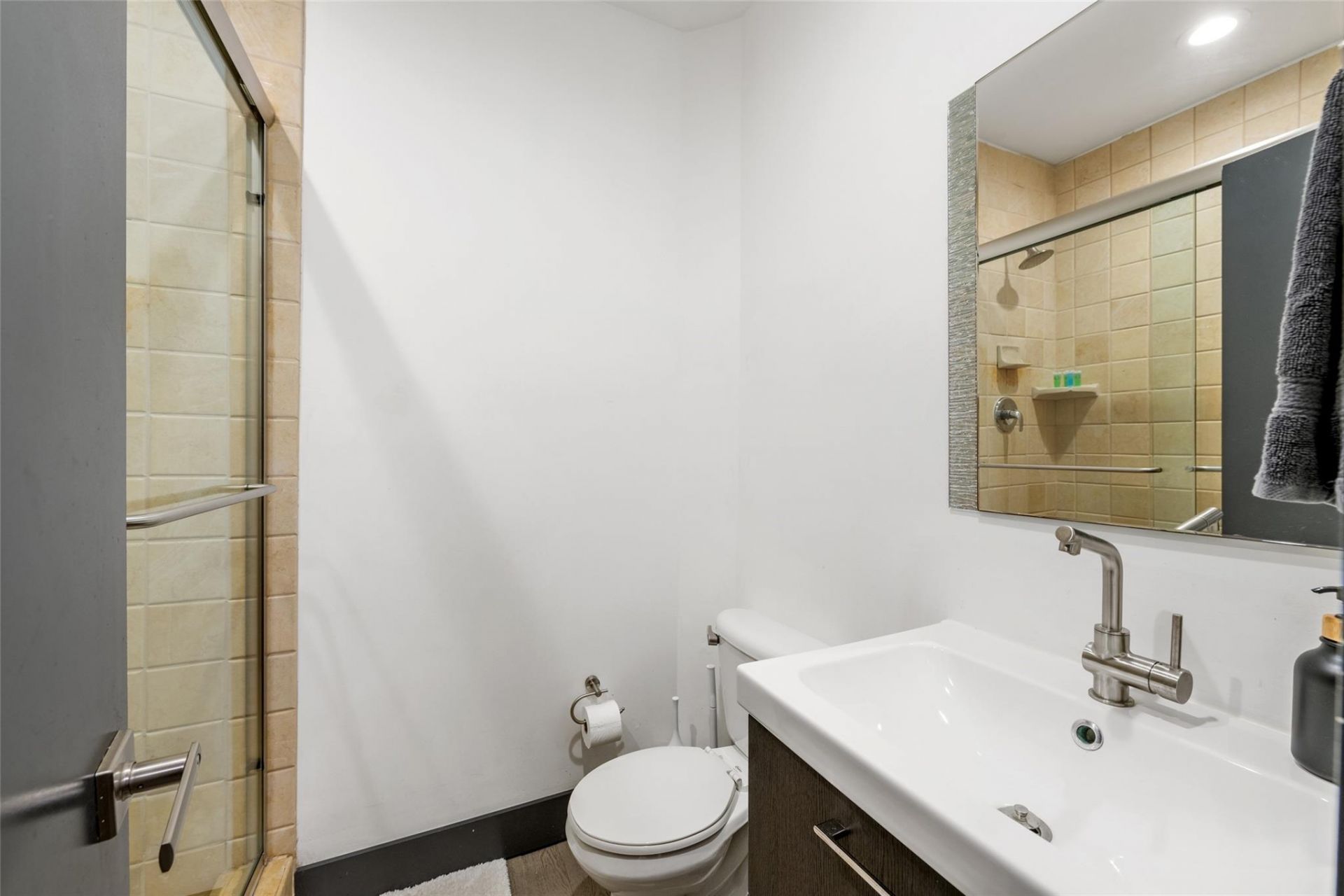 2301 N Atlantic Boulevard, Fort Lauderdale, FL 33305 Photo