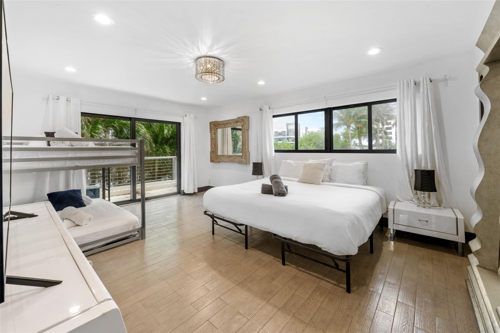 2301 N Atlantic Boulevard, Fort Lauderdale, FL 33305 Photo