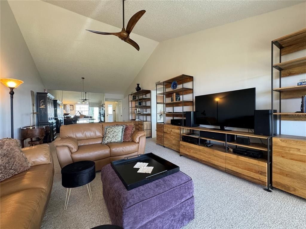 1155 Edgewater Circle, Unit 28, Bradenton, FL 34209 Photo