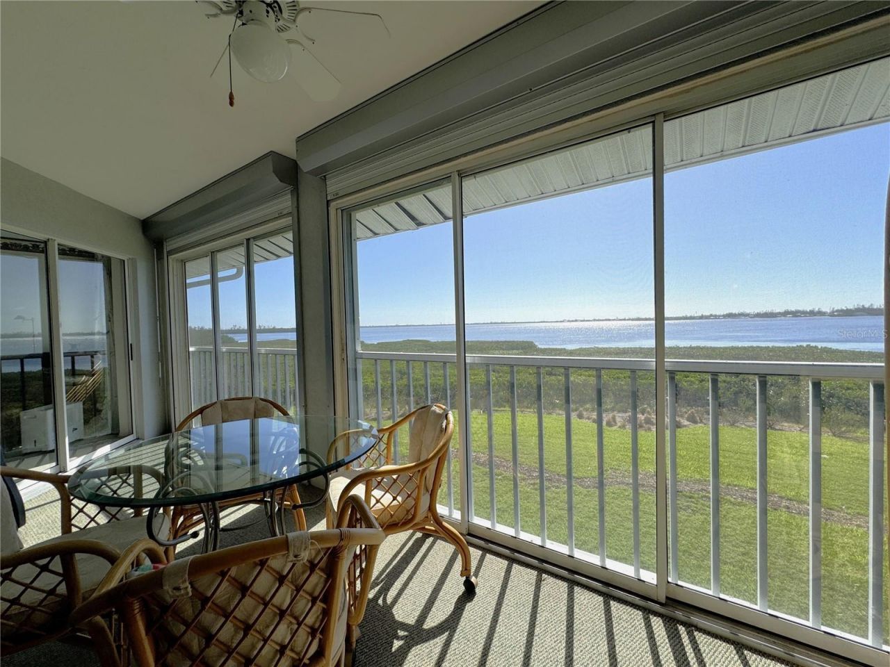 1155 Edgewater Circle, Unit 28, Bradenton, FL 34209 Photo