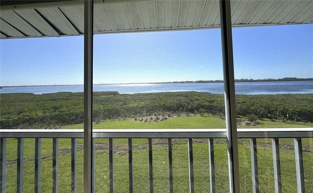 1155 Edgewater Circle, Unit 28, Bradenton, FL 34209 Photo