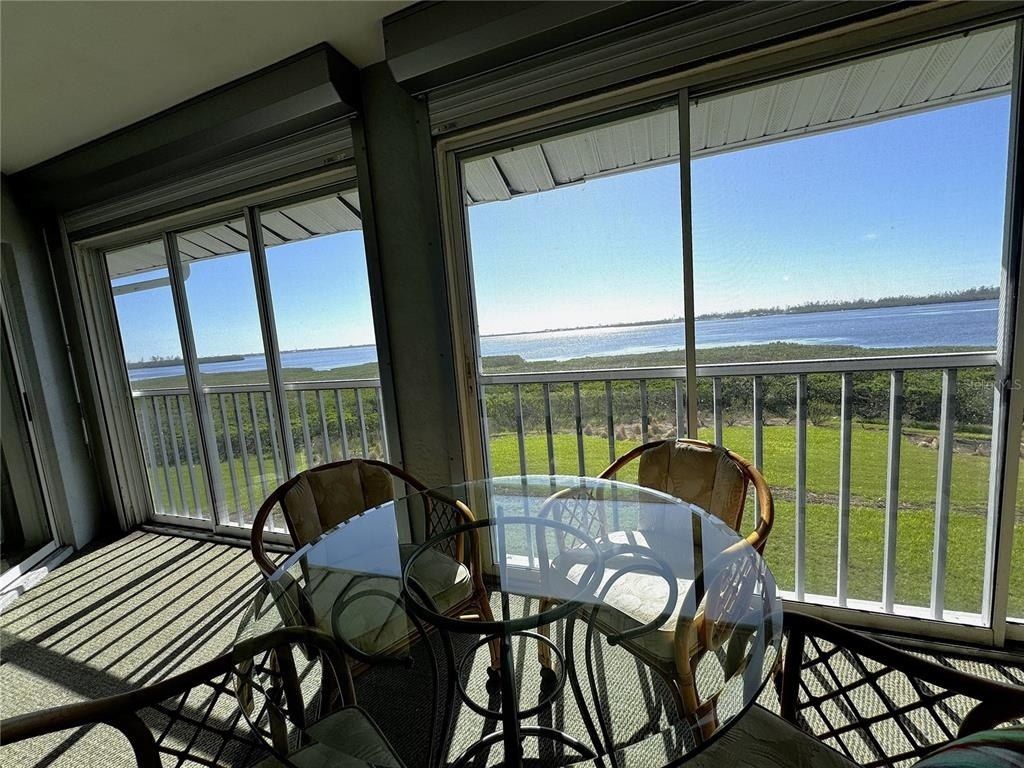 1155 Edgewater Circle, Unit 28, Bradenton, FL 34209 Photo