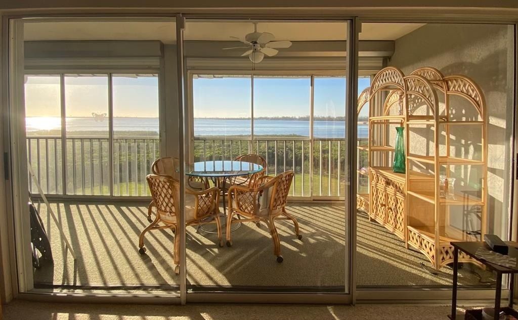 1155 Edgewater Circle, Unit 28, Bradenton, FL 34209 Photo