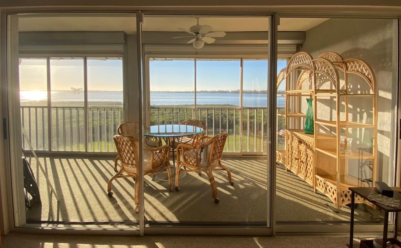 1155 Edgewater Circle, Unit 28, Bradenton, FL 34209 Photo