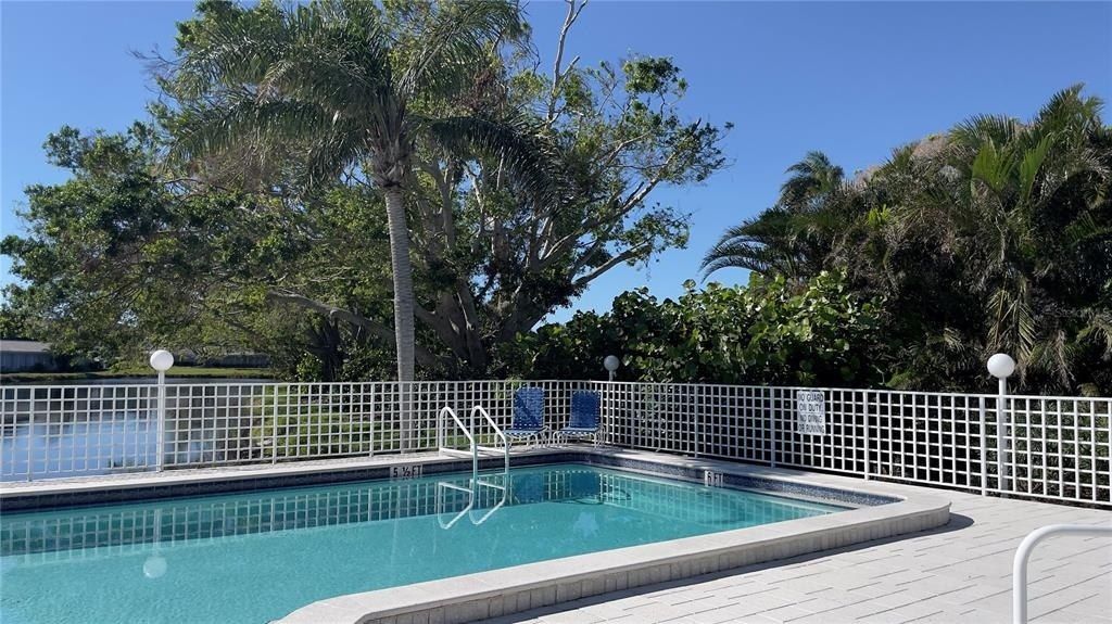 1155 Edgewater Circle, Unit 28, Bradenton, FL 34209 Photo