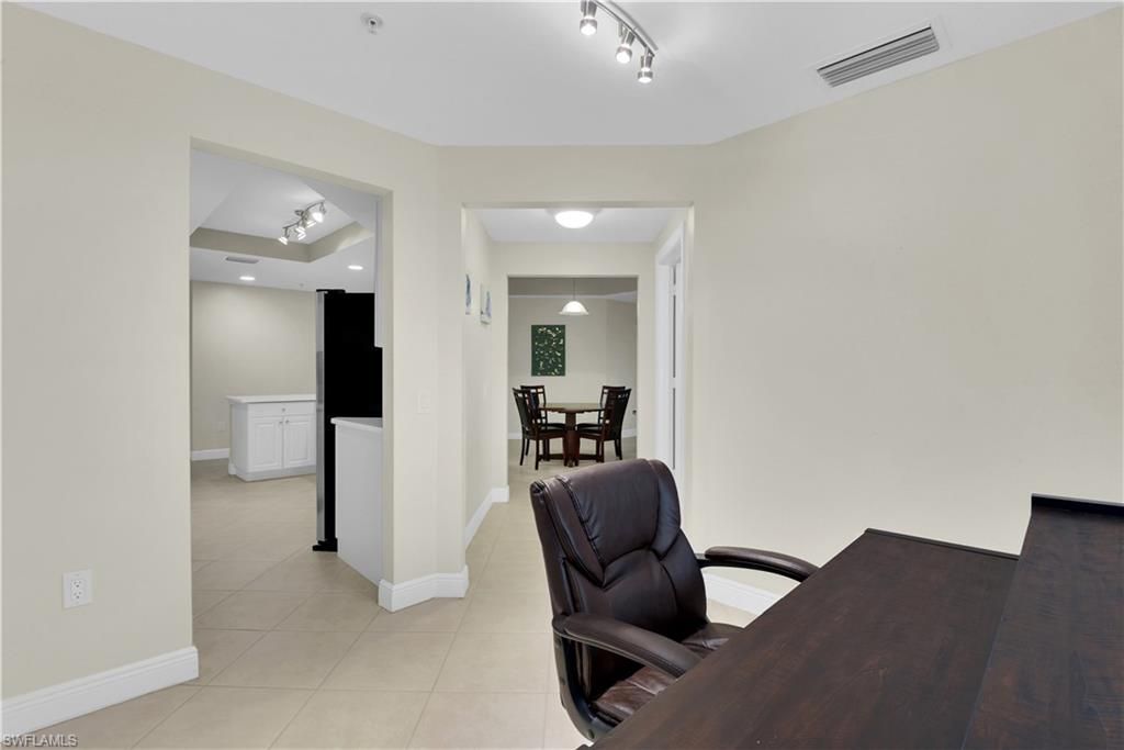 2745 1st St, Unit 1006, Fort Myers, FL 33916 Photo