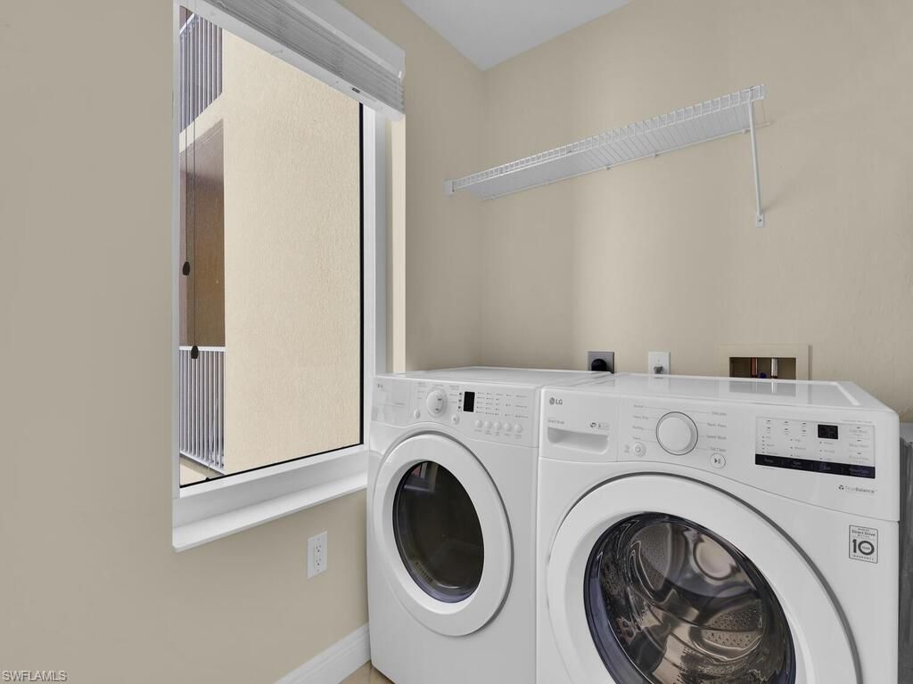 2745 1st St, Unit 1006, Fort Myers, FL 33916 Photo