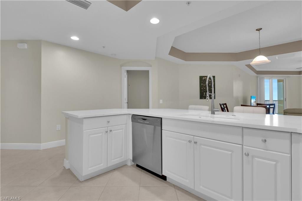 2745 1st St, Unit 1006, Fort Myers, FL 33916 Photo