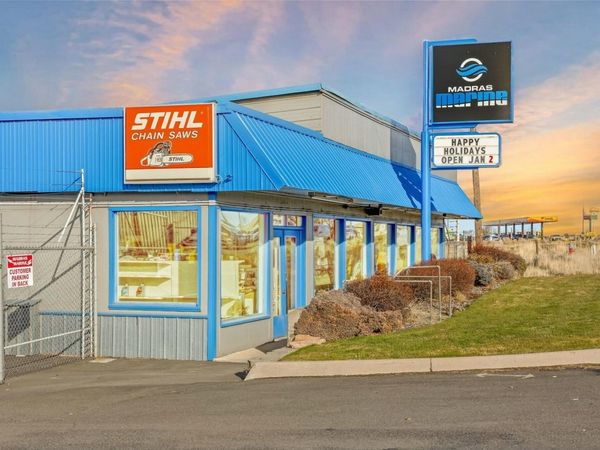 1810 US-97, Madras, OR 97741