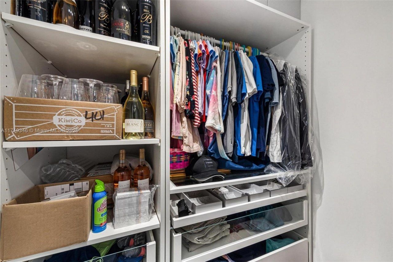 488 NE 18th St, Unit 401, Miami, FL 33132 Photo