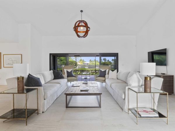 15455 De Havilland Court, Wellington, FL 33414