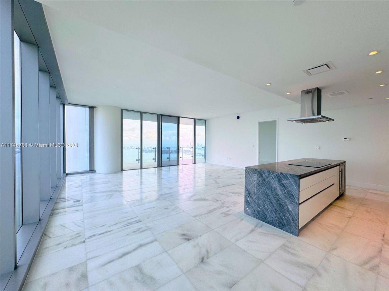 700 NE 26th Ter, Unit 2001, Miami, FL 33137 Photo